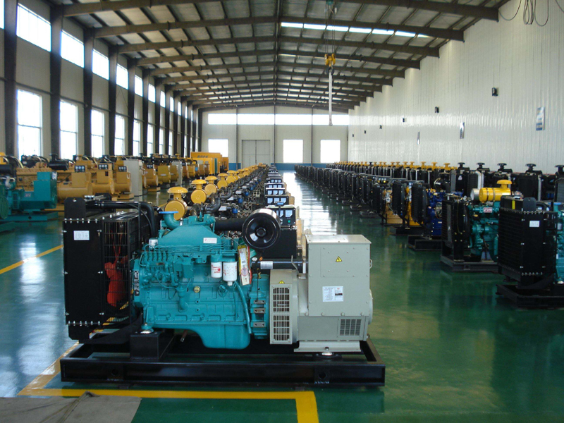 桐城租赁发电机-柴油发电机组冒蓝烟、冒黑烟、冒白烟故障分析