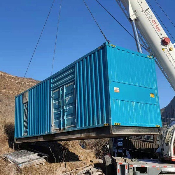 桐城发电机的发电效率受多种因素影响,主要包括以下几个方面: