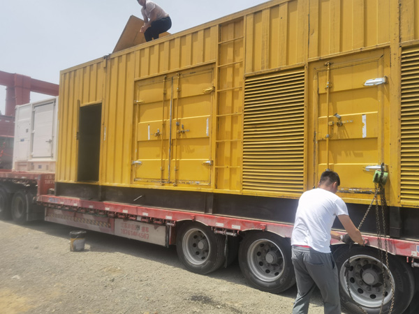 桐城发电机出租100KW发电机需要什么规格的电缆线?