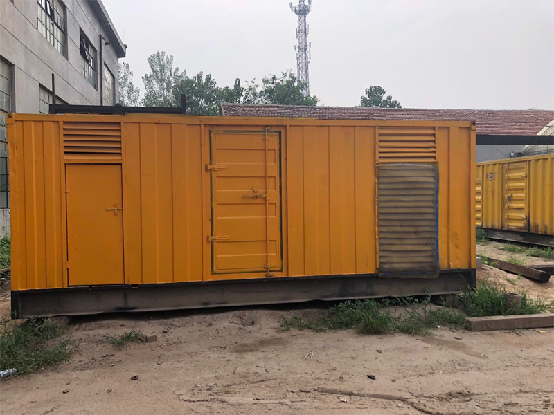 桐城柴油发电机如何判断新机油是否已经完全充满机油滤清器？