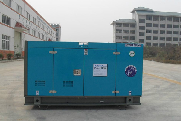 桐城发电机租赁发电机组的换季保养注意事项
