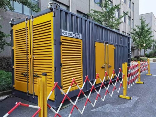 桐城如何使用转速表检查发动机的转速？