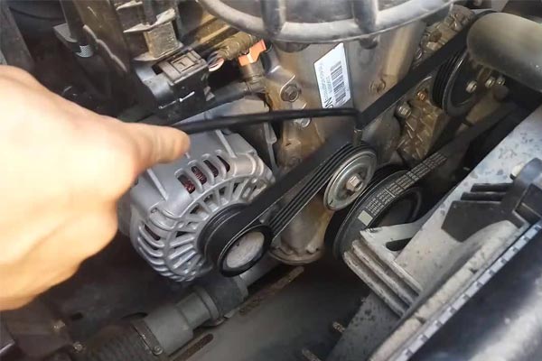 桐城转速传感器的工作原理是什么？