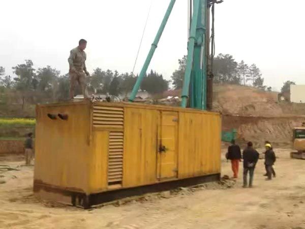 桐城如何判断水冷式机油散热器密封件是否需要更换？